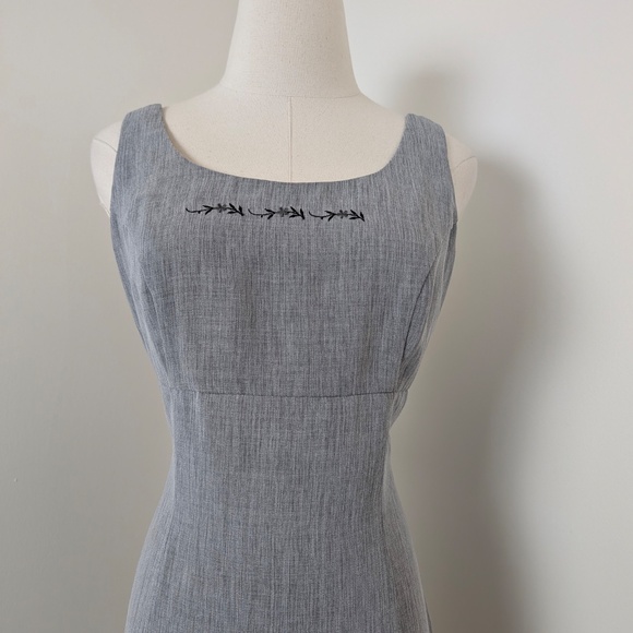 90s Mini Dress Grey Suzy Petites Pencil Embroidery Scoop High Neckline Slit - Picture 5 of 12